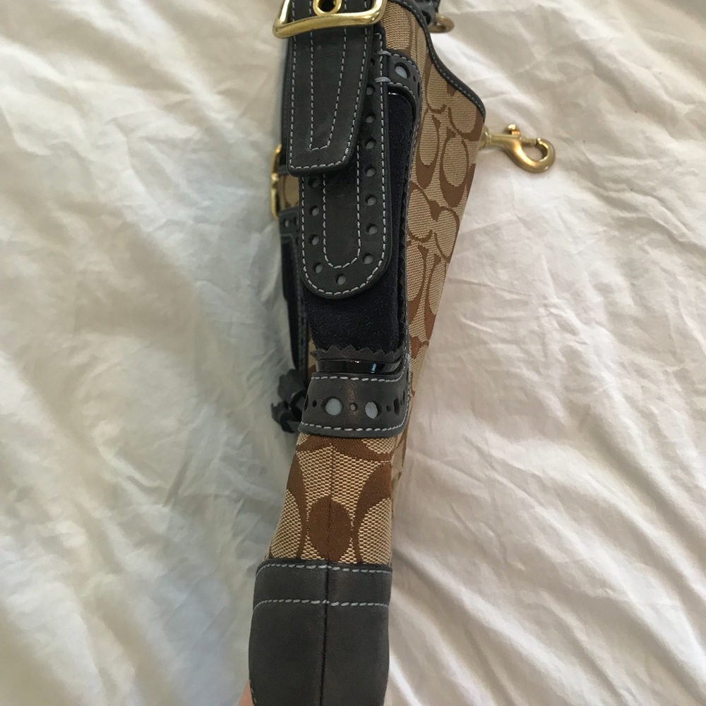Coach Purse - Picture 3 of 6
